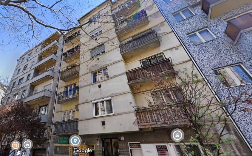 Apartamento Kenyelmes Lakas Jo Helyen Budapest Exterior foto